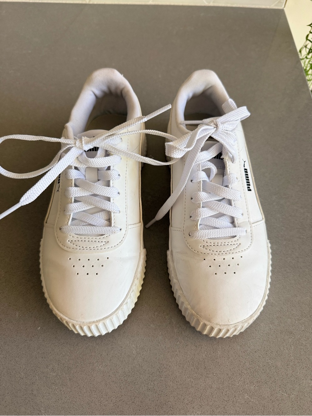 Puma White Sneaker